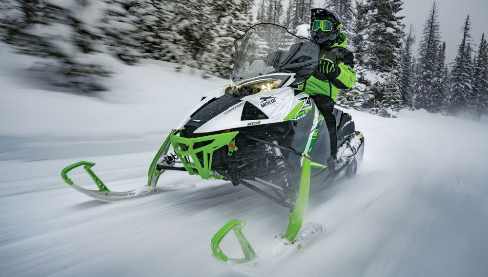 Best Snowmobile Oil Options